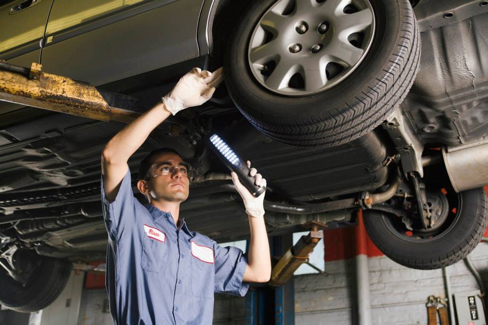 Vinnie's Auto Repair 305 Wagaraw Rd, Hawthorne