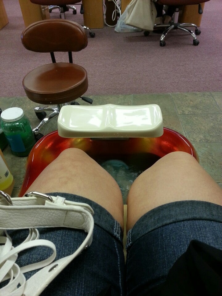 Studio Nails 1334 NJ-36, Hazlet
