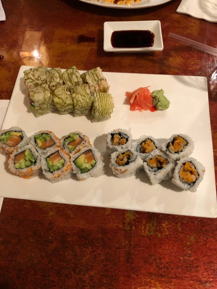 Lee's Sushi 438 US-206, Hillsborough