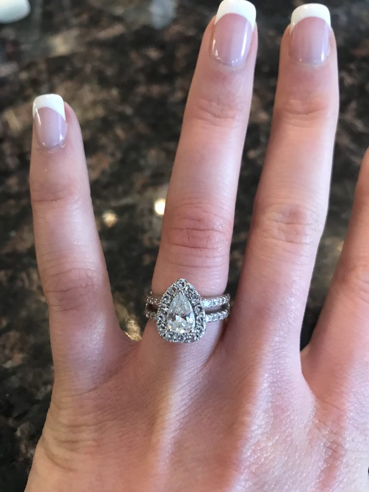 Marinaccio Jewelers 1121 NJ-34, Matawan