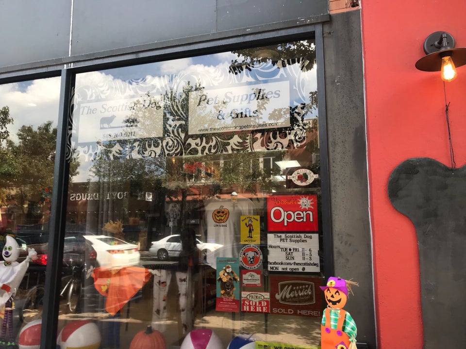 The Scottish dog pet supplies and gift shoppe 406 Main St, Metuchen