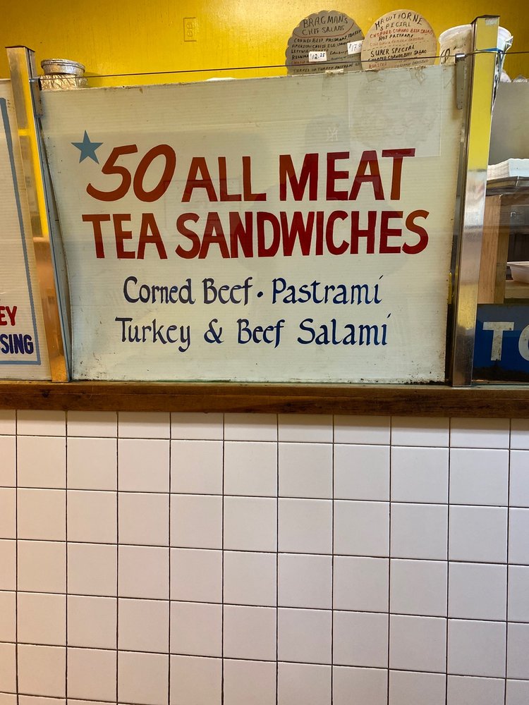 Bragman's Delicatessen 393 Hawthorne Ave, Newark