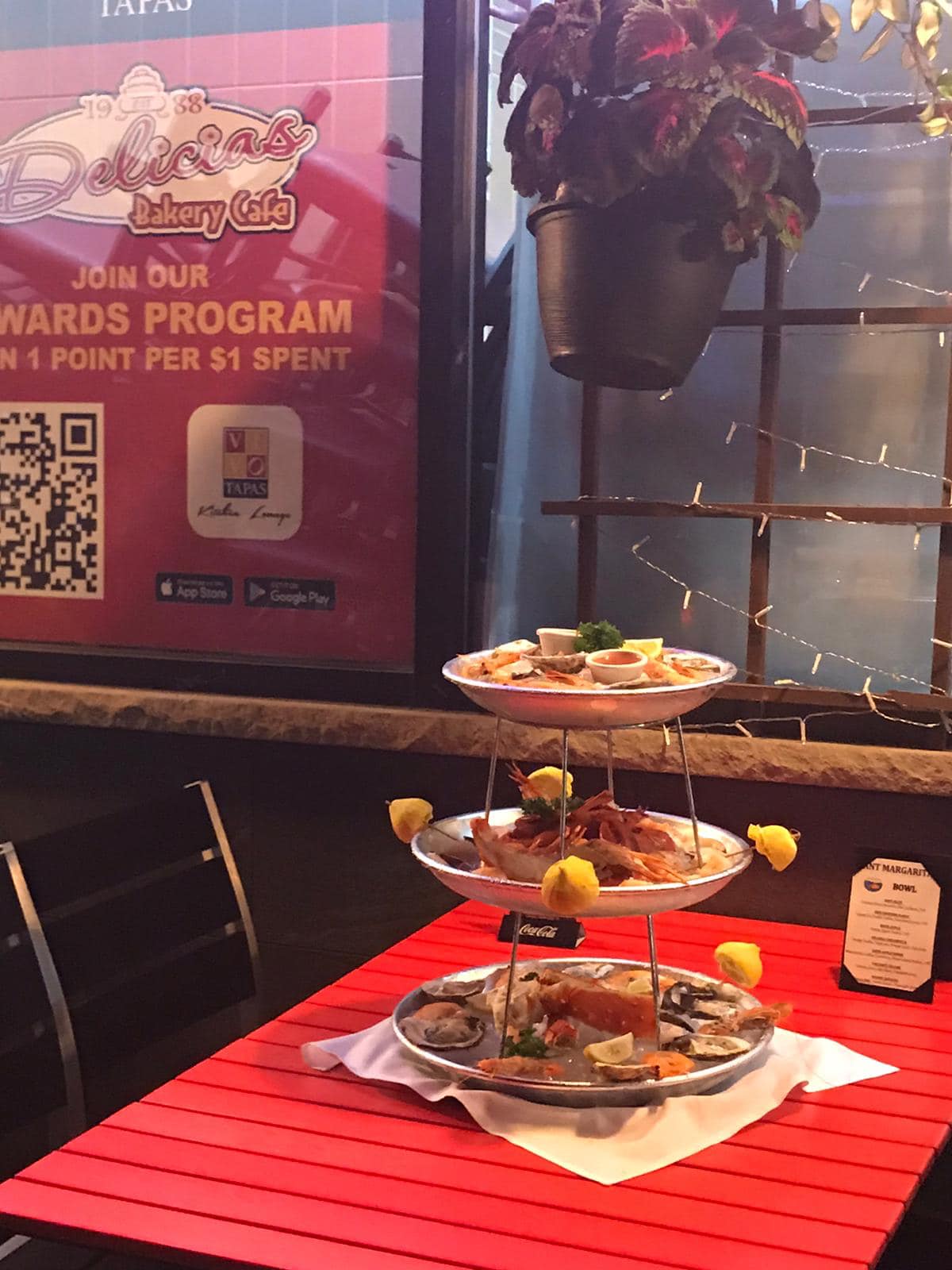 VIVO Tapas KITCHEN • LOUNGE 167 Ferry St, Newark