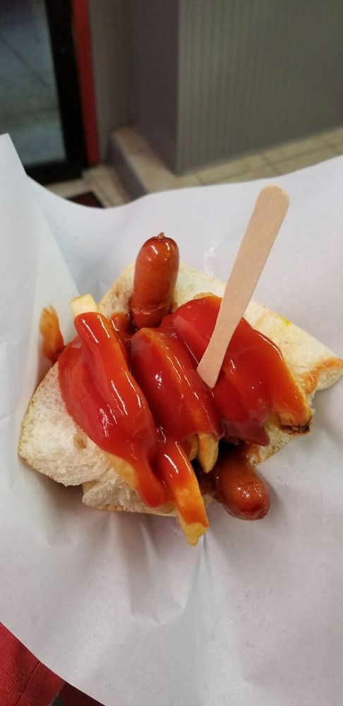 TJ'S Italian Style Hot Dogs & Sausages 610 Springfield Ave, Newark