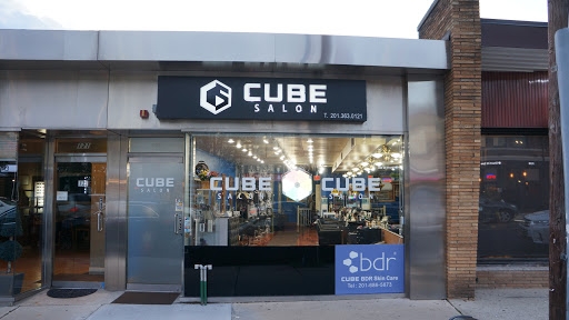Cube Salon