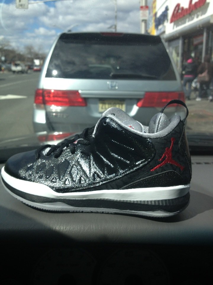 Foot Locker 680 Main Ave, Passaic