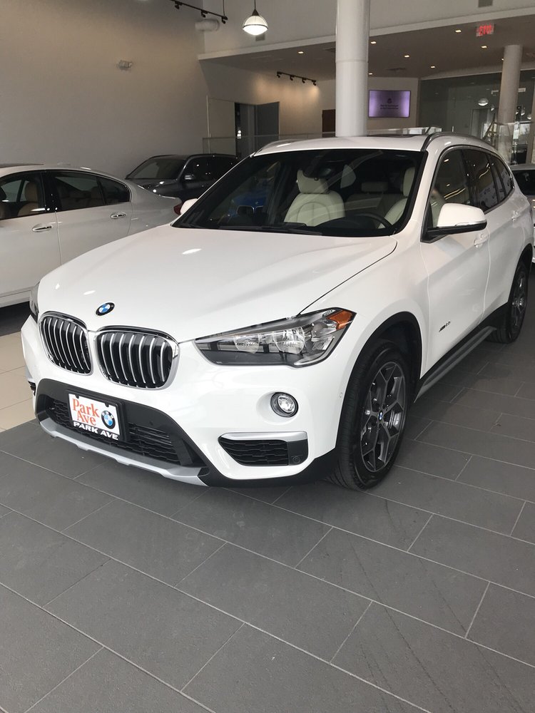Park Avenue BMW Certified Pre-Owned Sales Showroom 210 NJ-17, Rochelle Park