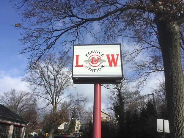 L & W Service 220 Jackson Ave, Rutherford