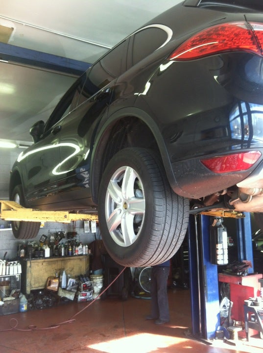 J's Motors, Inc 265 Park Ave, Rutherford