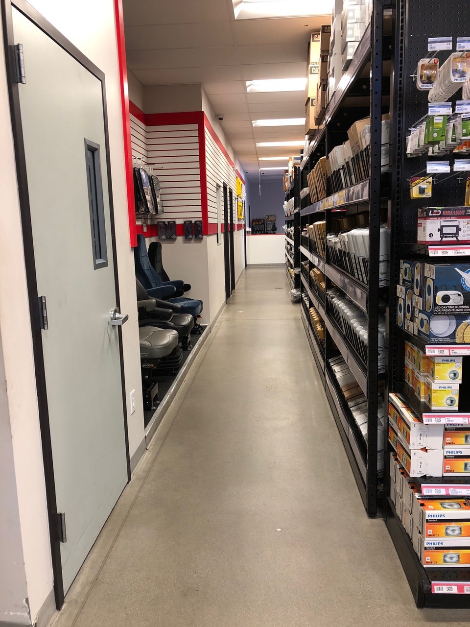 North Jersey Truck Center 236 US-46, Saddle Brook