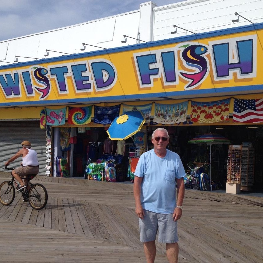 Twisted Fish Beach Store