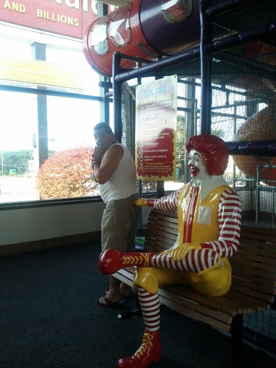 McDonald's 970 U.S. 9, South Amboy