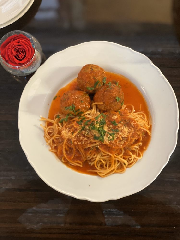 Trattoria Napoli 4525 Broadway, Union City