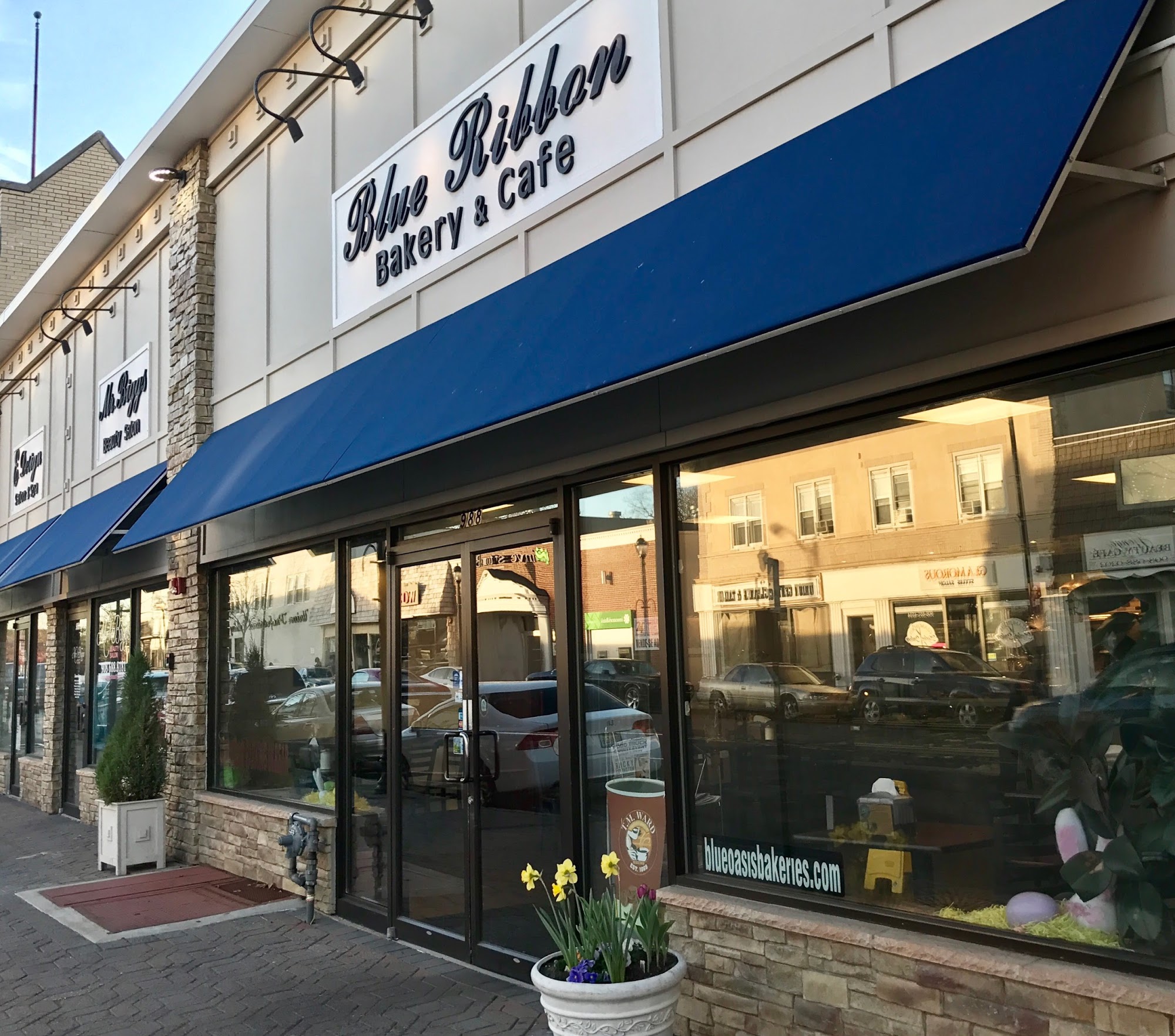 Blue Ribbon Bakery & Cafe