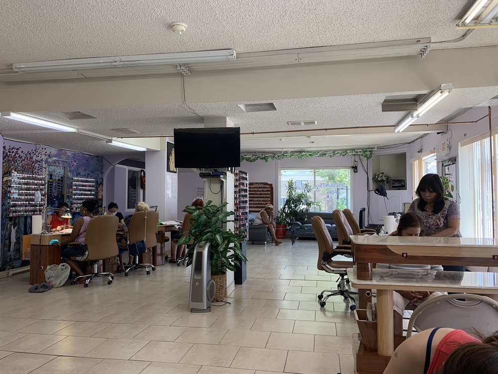 Moon’s Nails 5201 Ventnor Ave, Ventnor City