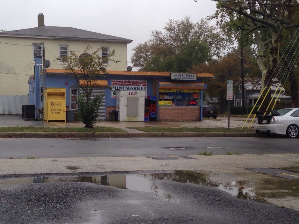 Nacho Mini Market