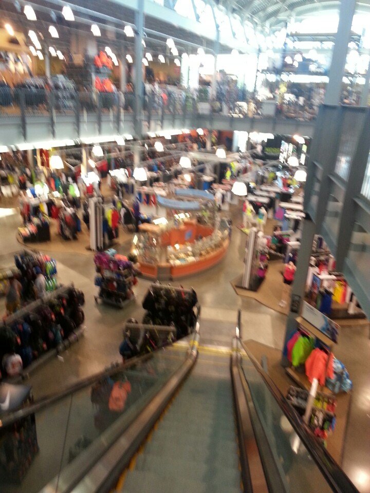 DICK'S Sporting Goods 366 Woodbridge Center Dr, Woodbridge
