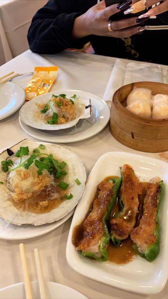 DimSum Seafood Restaurant 1021 US-1, Avenel