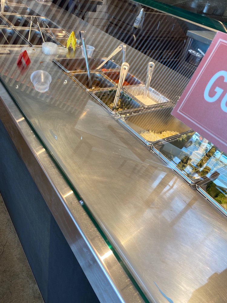 Chipotle Mexican Grill 318 U.S. 9 N, Woodbridge