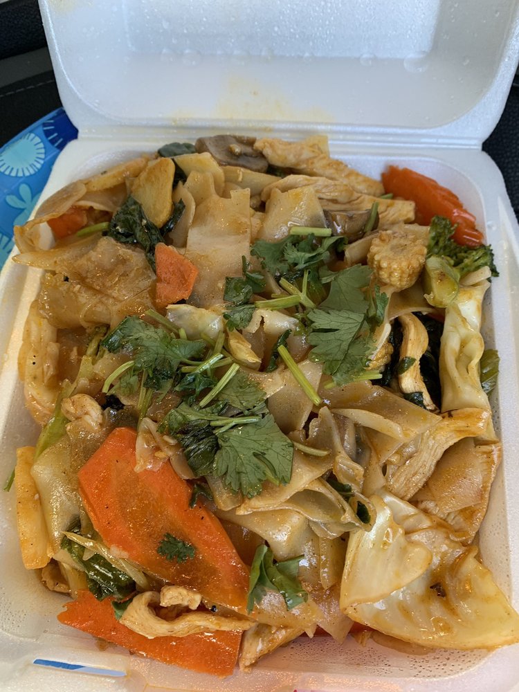 Pad Thai Cafe 110 Louisiana Blvd SE a, Albuquerque