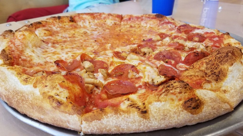 Pizza Centro 3470 Zafarano Dr, Santa Fe