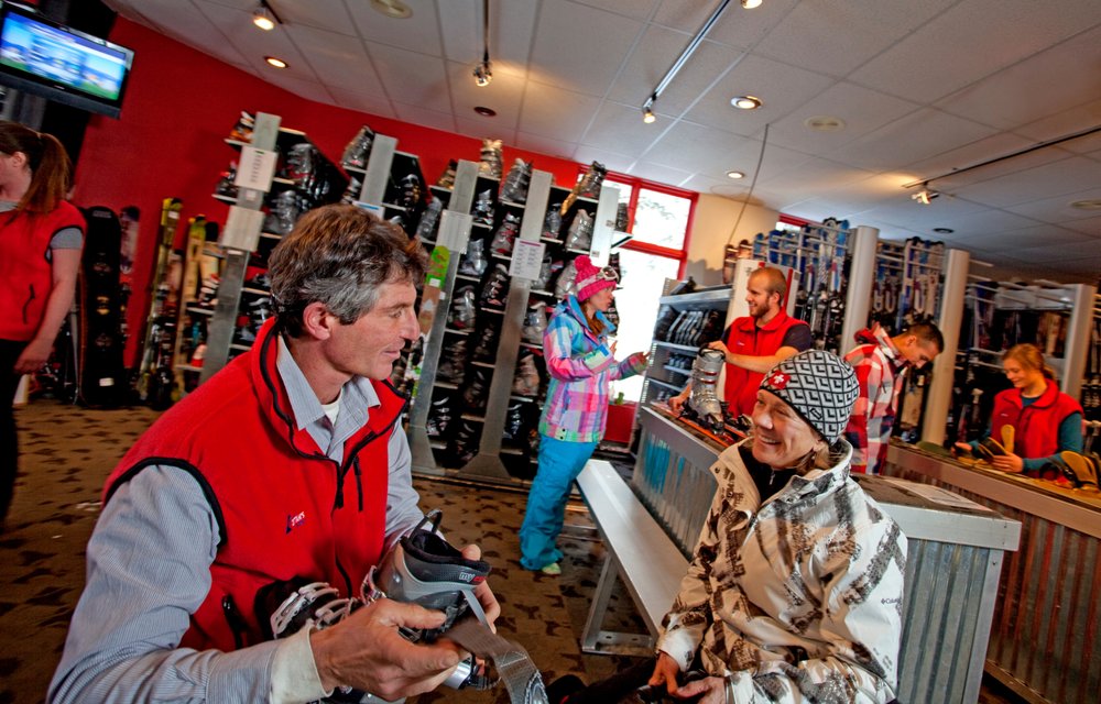 Cottam's Ski Shops 101 Sutton Pl, Taos Ski Valley