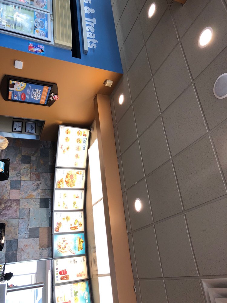 Dairy Queen Grill & Chill 26 Robert Angus Dr, Amherst