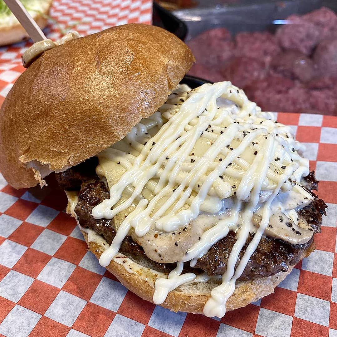 Charger gourmet burgers & poutine 480 Parkland Dr, Halifax