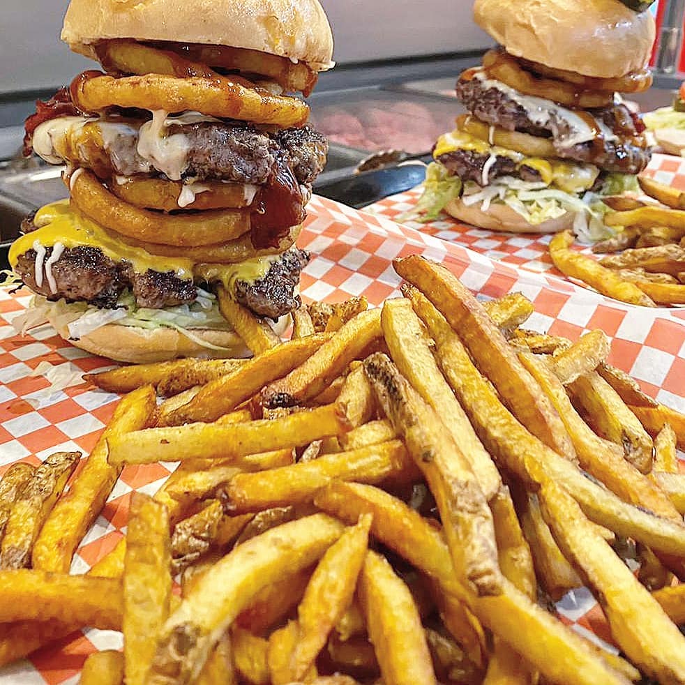 Charger gourmet burgers & poutine 480 Parkland Dr, Halifax