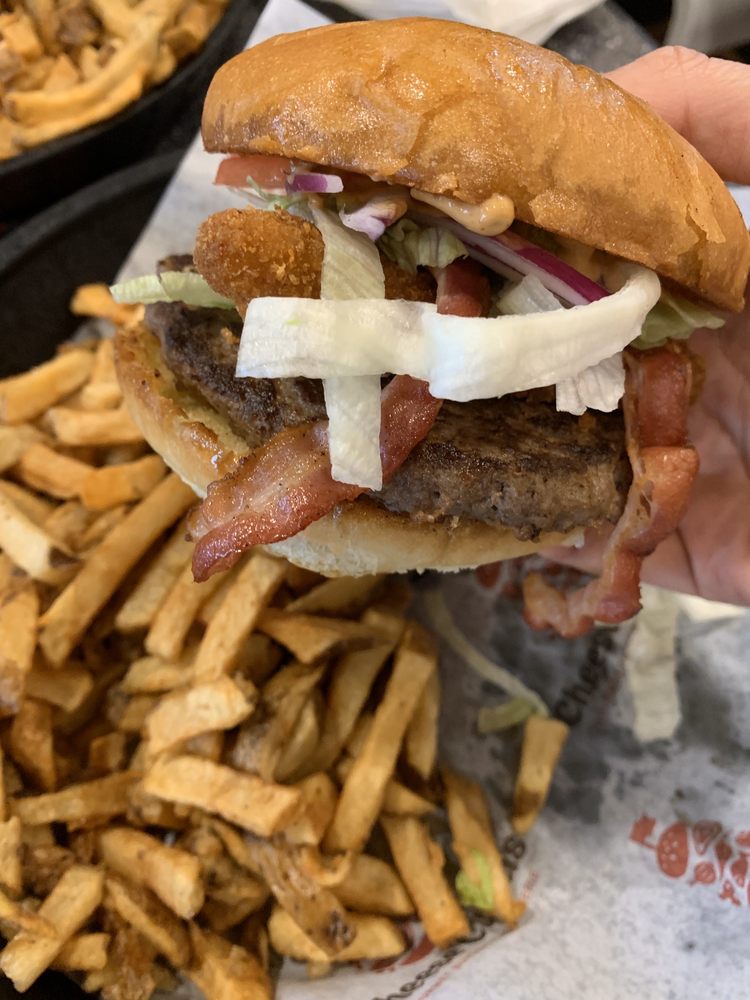 Cheese Curds Gourmet Burgers + Poutinerie 277 Lacewood Dr, Halifax