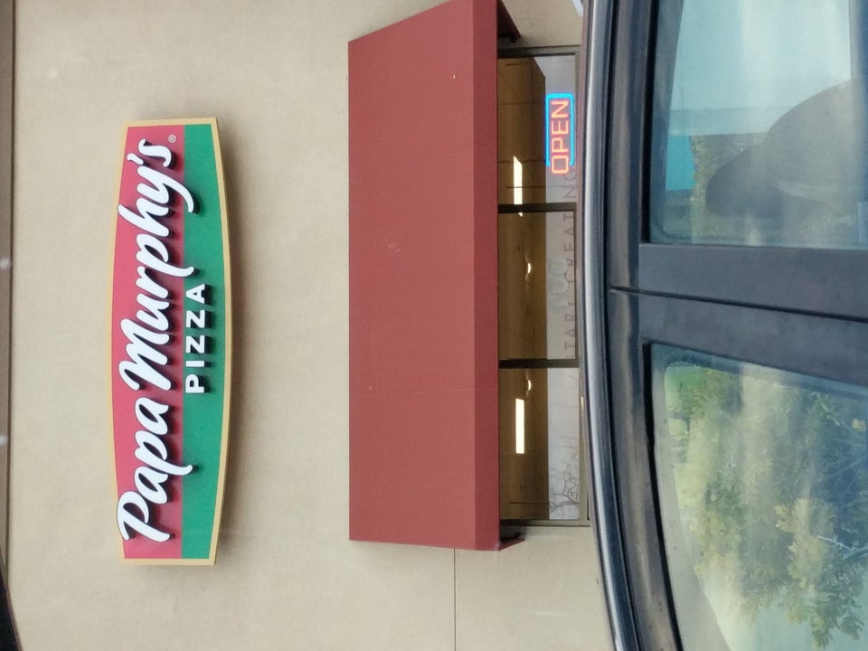 Papa Murphy's | Take 'N' Bake Pizza 655 S Green Valley Pkwy Ste 100, Henderson