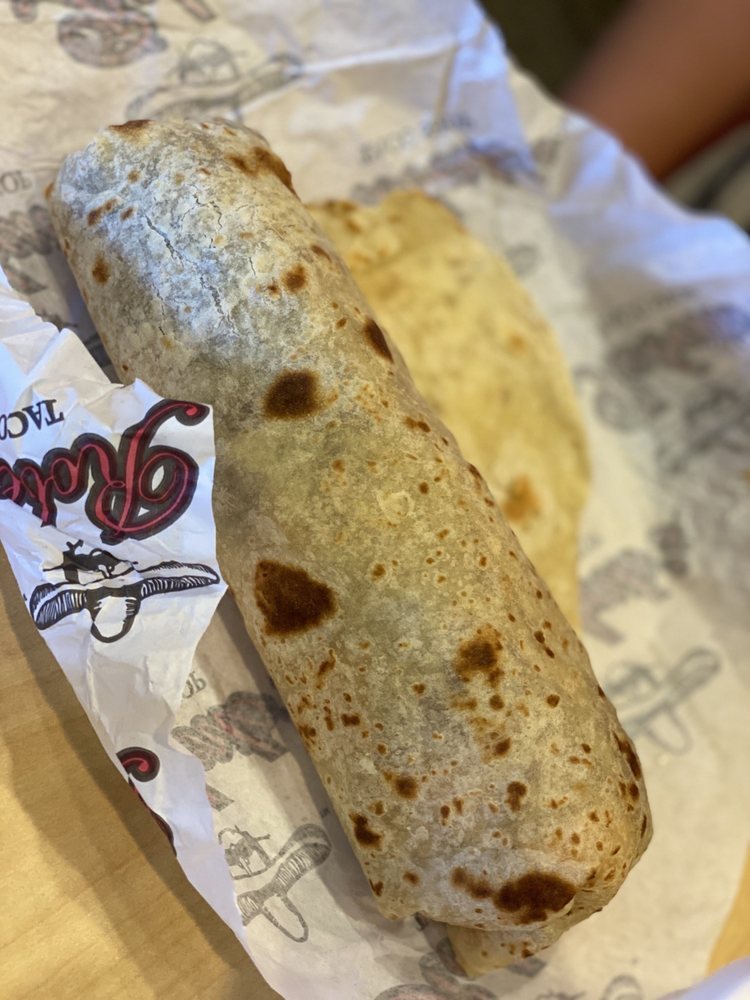 Roberto's Taco Shop 193 N Gibson Rd # 100, Henderson