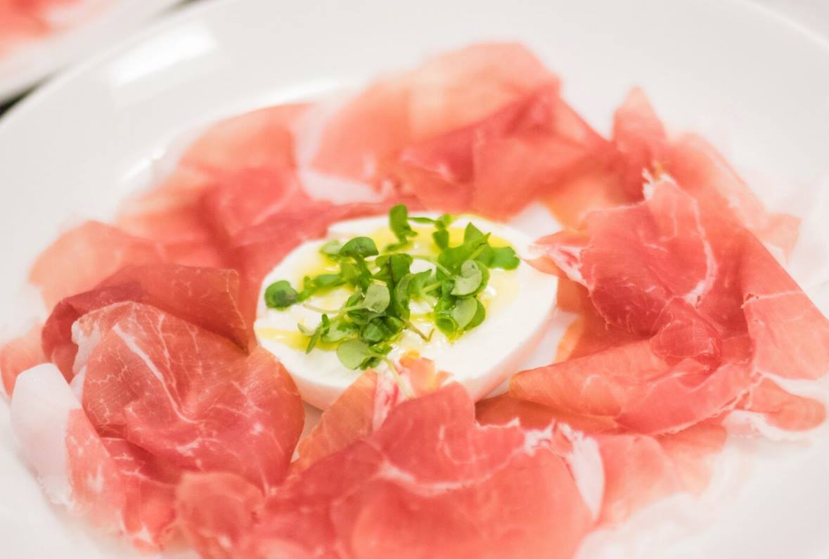 Ferraro's Italian Restaurant & Wine Bar 4480 Paradise Rd, Las Vegas