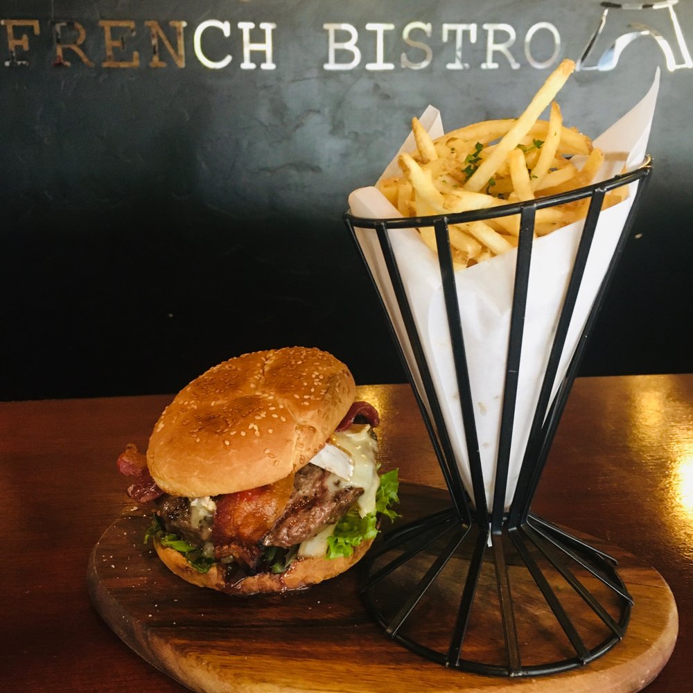 Ohlala French Bistro 2120 N Rampart Blvd #150, Las Vegas