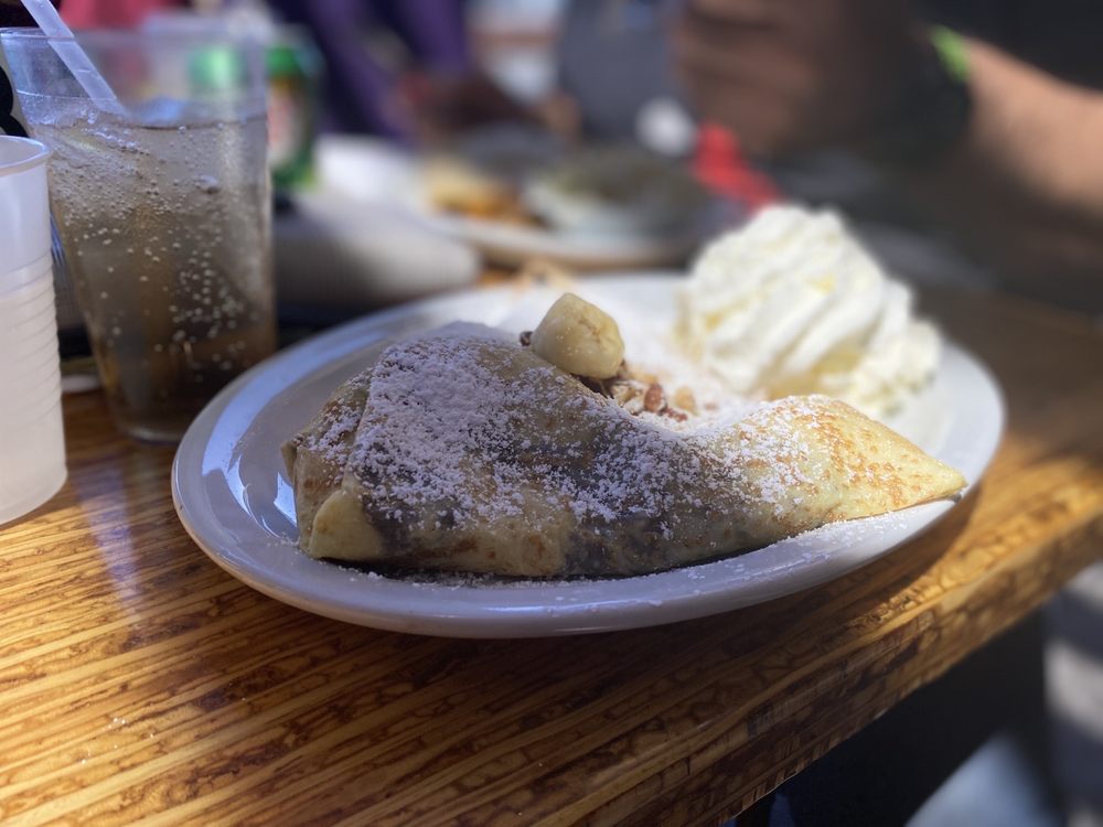 Crepe Expectations 9500 S Eastern Ave #180, Las Vegas