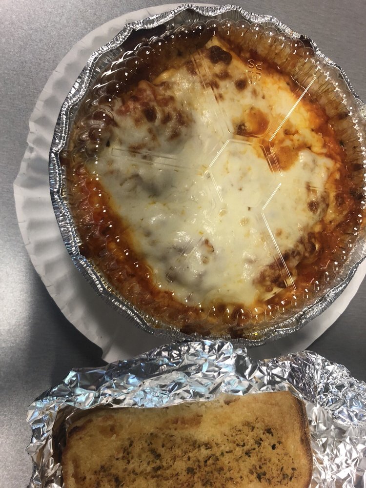 New Yorker Pizzeria & Pasta 328 Central Ave, Albany