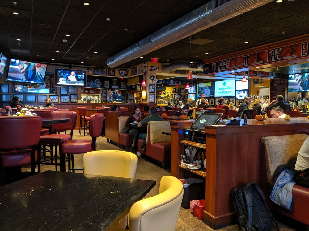 Recovery Room Sports Grill 62 New Scotland Ave, Albany
