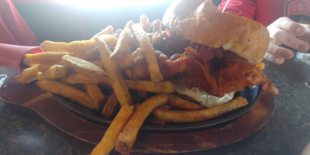 Build a Burger Pub 2012 Central Ave, Albany
