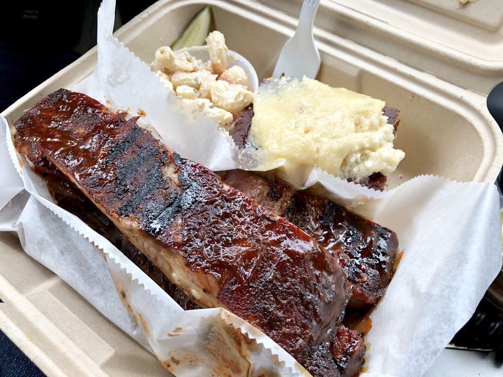 Capital Q Smokehouse 329 Ontario St, Albany