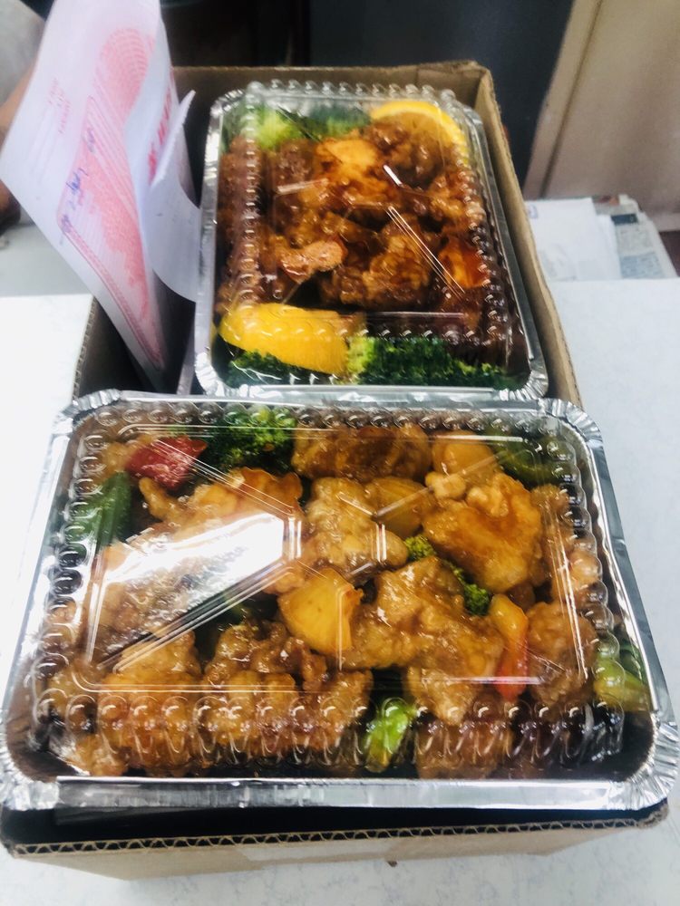 Wah Wah Kitchen Inc 59 Merrick Rd A, Amityville