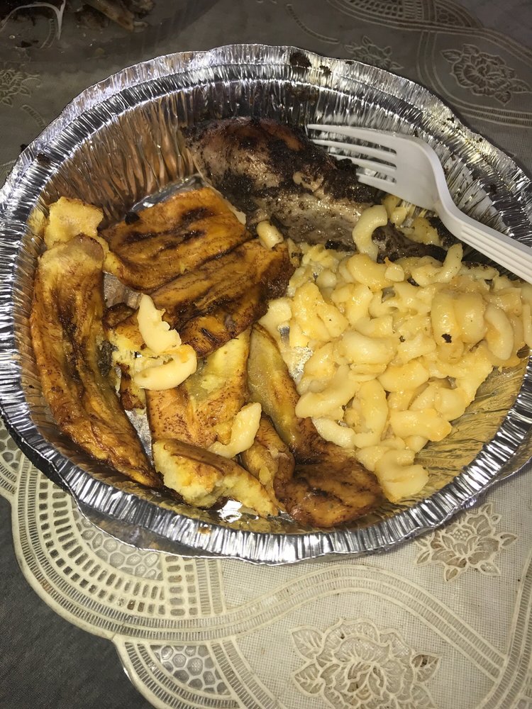 Jamaica Grand Restaurant 691 Broadway, Amityville
