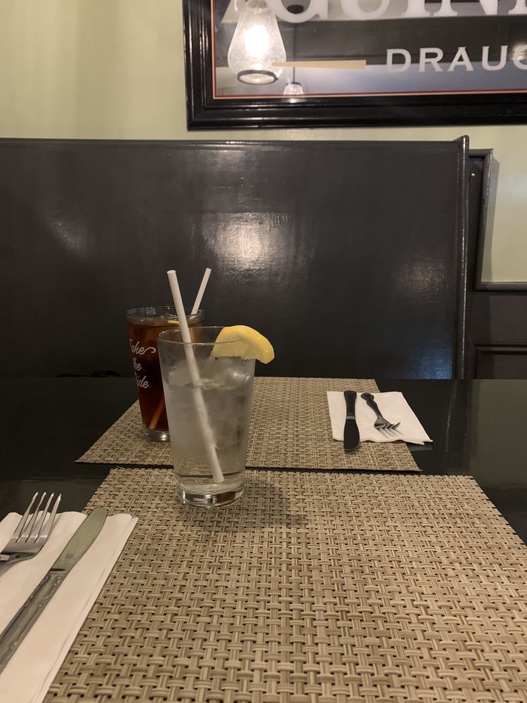Lily Flanagan's Pub 345 Deer Park Ave #2360, Babylon