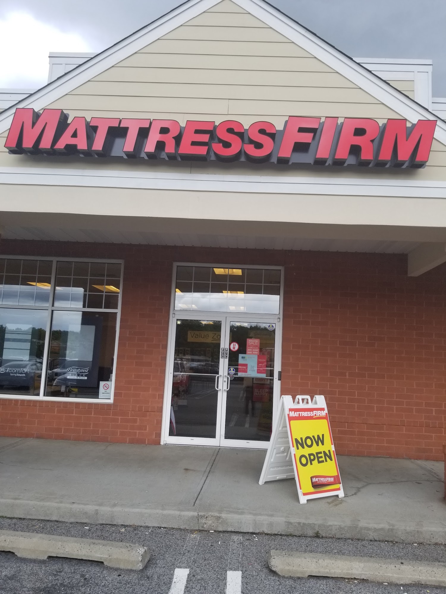 Mattress Firm Somers Commons
