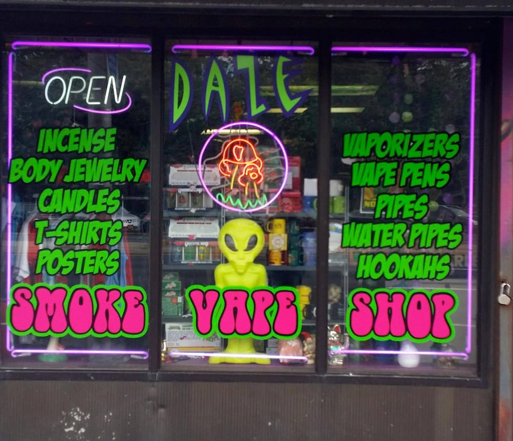 Daze Vape Room 572 Sunrise Hwy, Baldwin