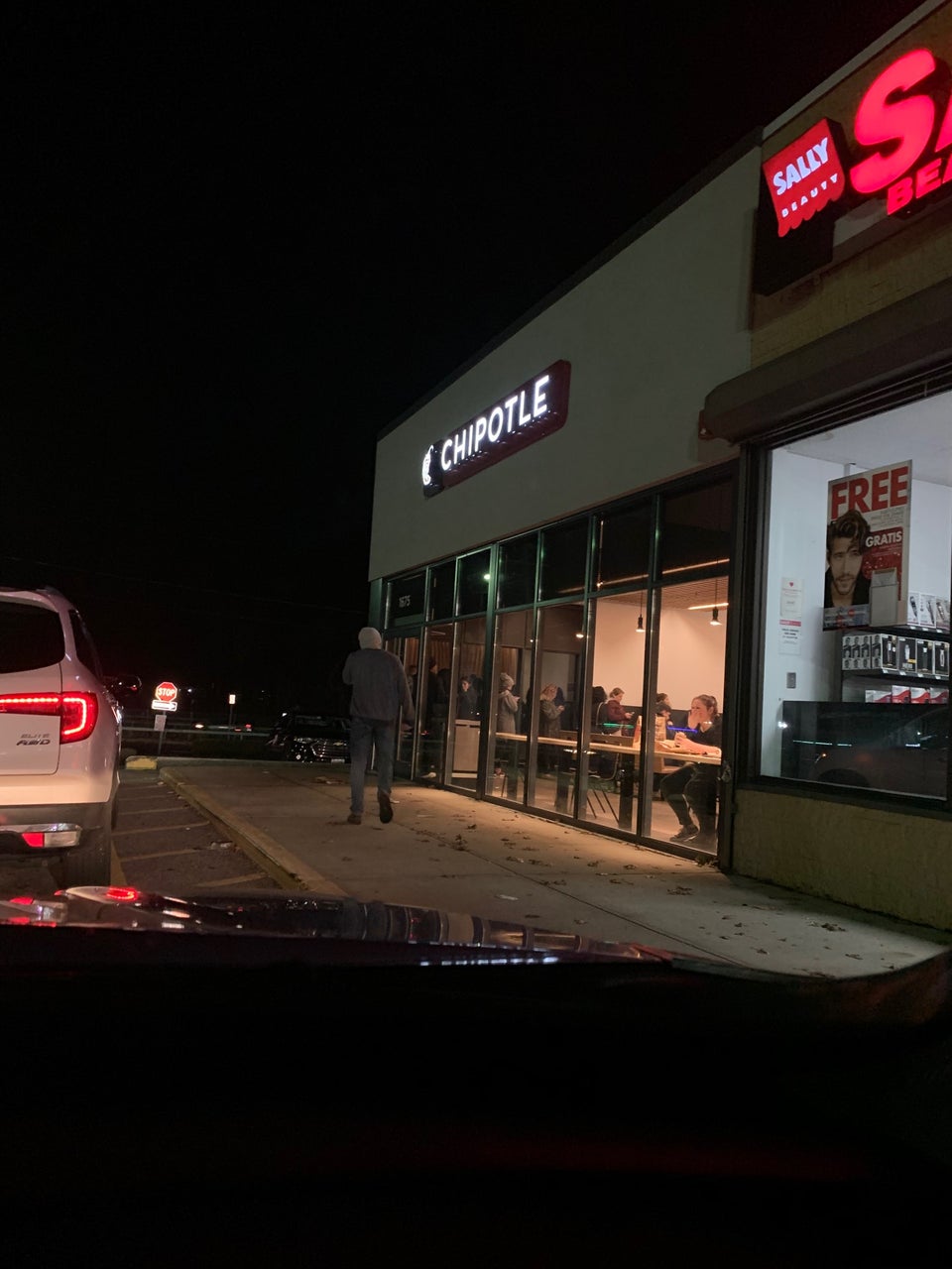 Chipotle Mexican Grill 1675 Sunrise Hwy, Bay Shore