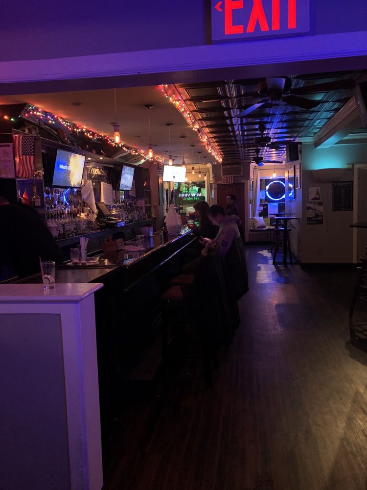 Legendary Bar & Grill 3513 E Tremont Ave, Bronx