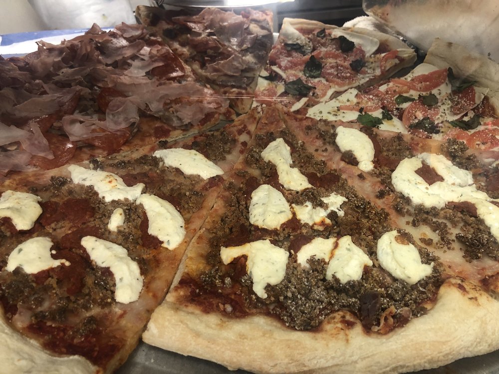 Bedford Pizza 380 Bedford Park Blvd, Bronx