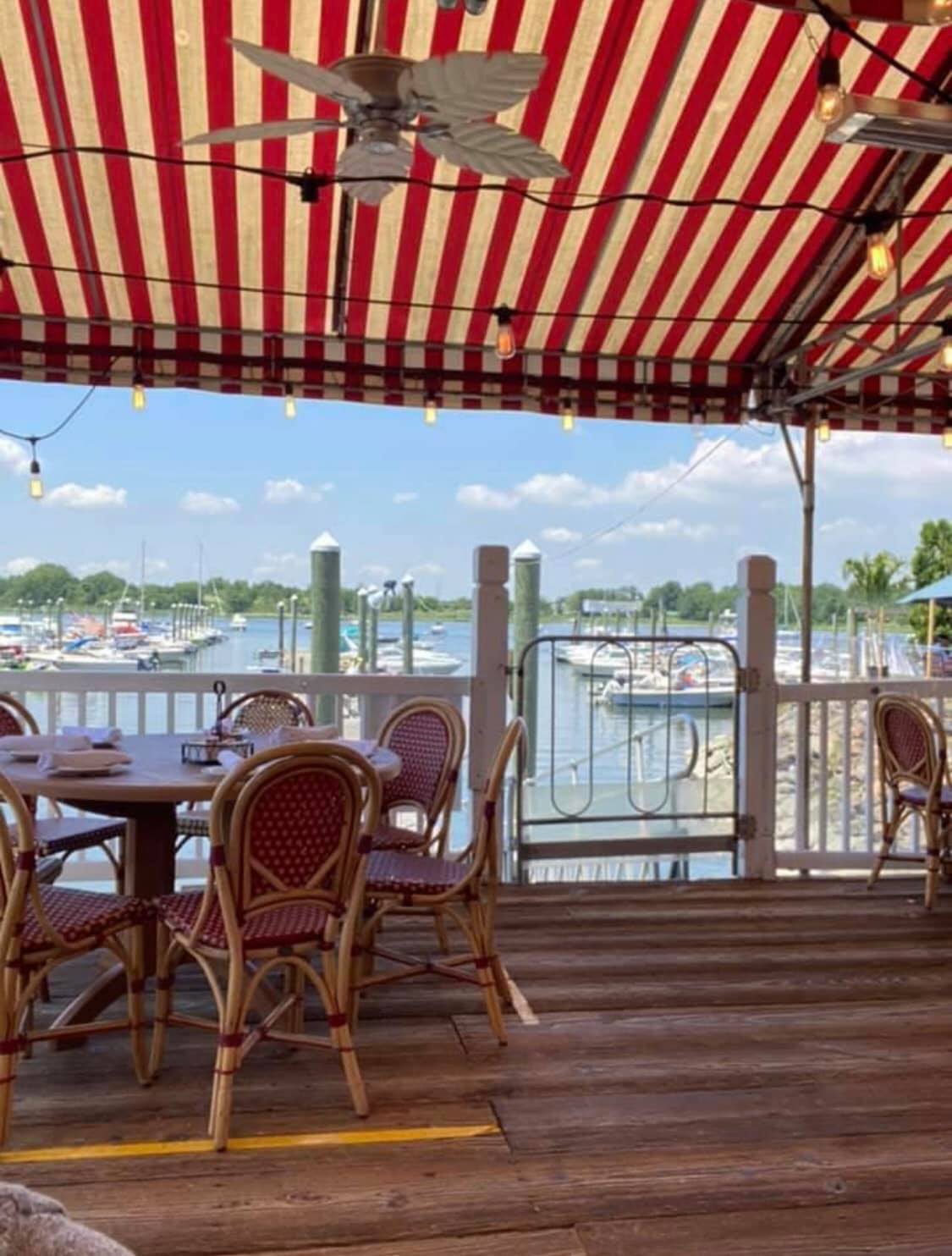 Sea Shore Restaurant 591 City Island Ave, Bronx