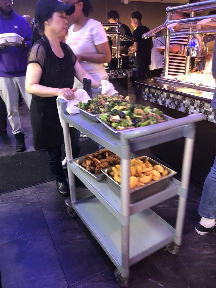 Hibachi Grill & Supreme Buffet 200 E 161 St, Bronx
