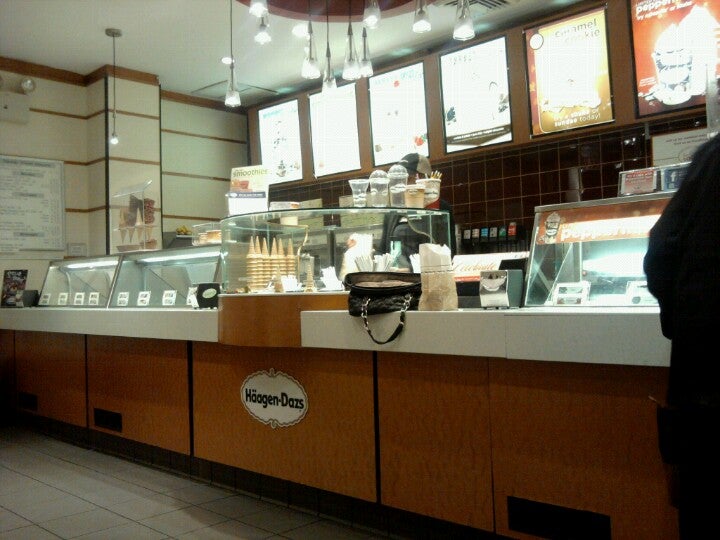 Haagen-Dazs 28 Park Pl, Bronxville